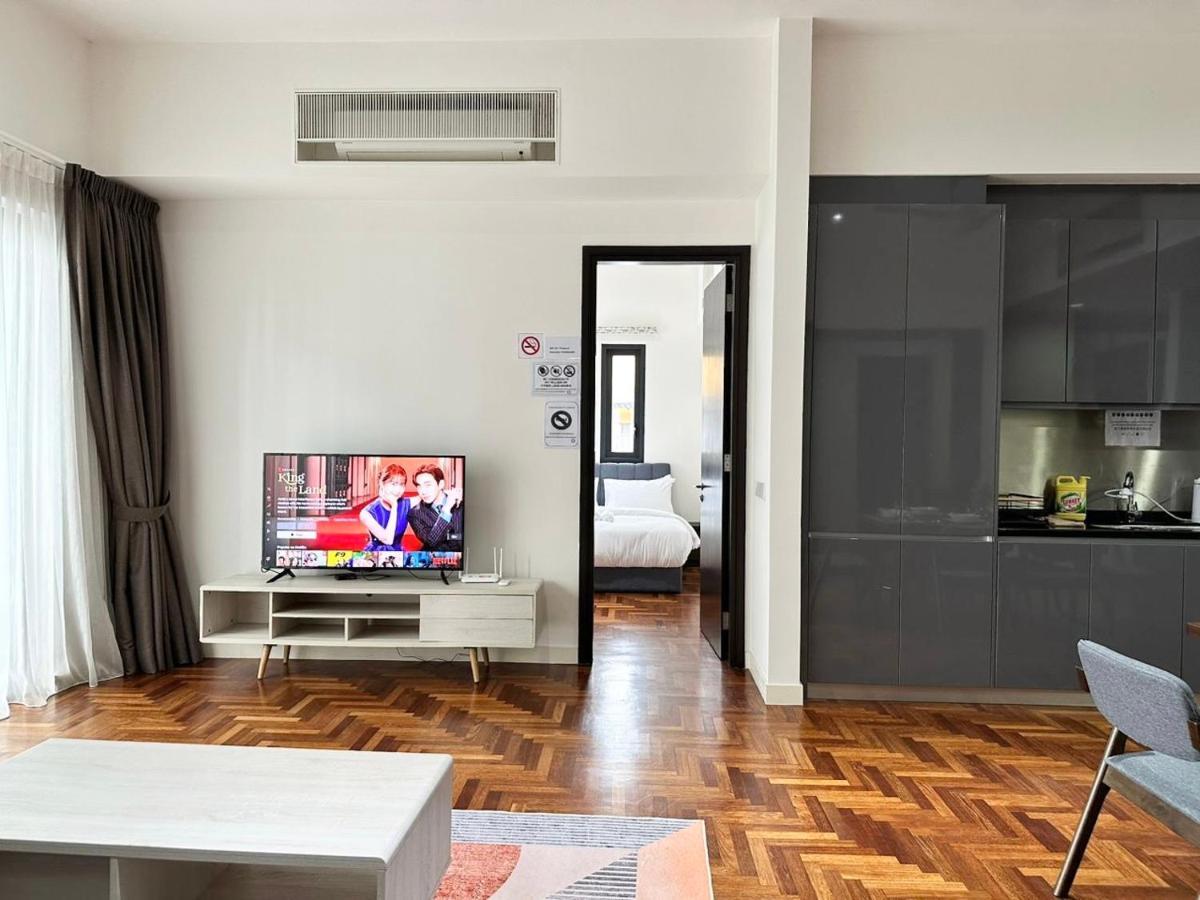 Tts Home3 Mews 4-8pax Pavilion Klcc Pangsapuri Kuala Lumpur