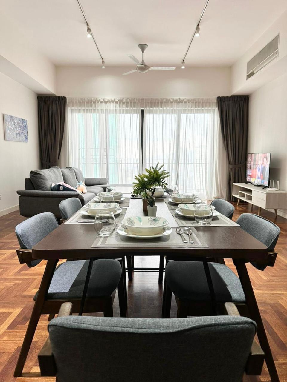 Tts Home3 Mews 4-8pax Pavilion Klcc