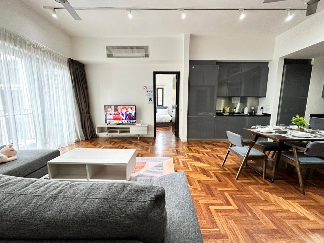 Apartment Tts Home3 Mews 4-8pax Pavilion Klcc *